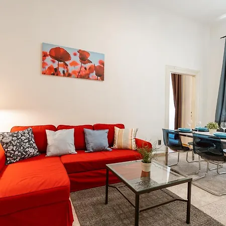 Lovely Close To Synagogue And Szimpla Garden Apartment *