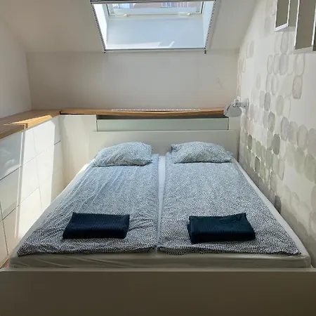 Modern 2 Bedrooms Penthouse In Gozsdu Court Appartement