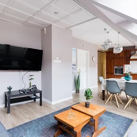 Apartament Sunny And Penthouse With Private Garage *