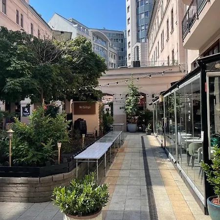Bda Downtown Budapest
