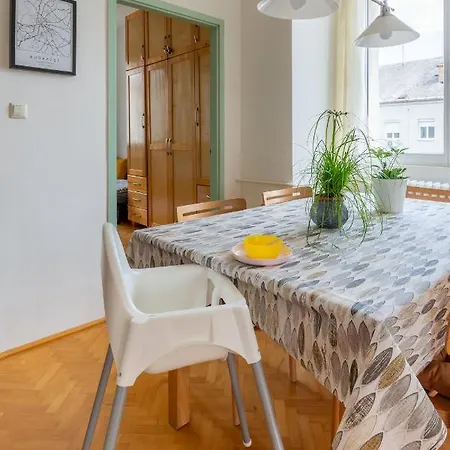 Apartment Frankel 55 Apartman *