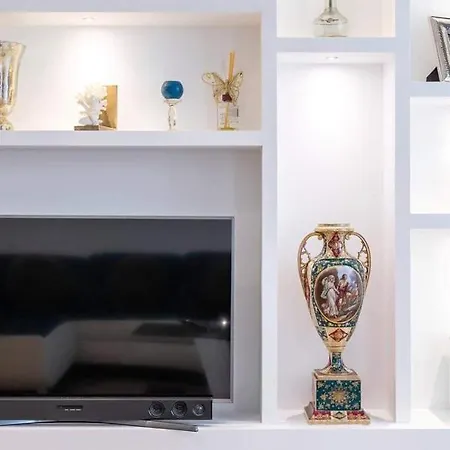 Blue Diamond Apartament *