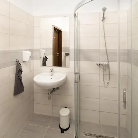 Guest house Of Wr19 *