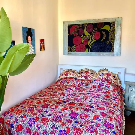 Apartment Lovely Cosy Art Flat *