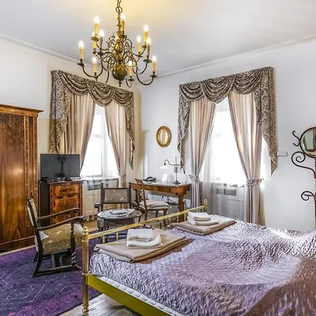 Academy Bed & Breakfast Budapest