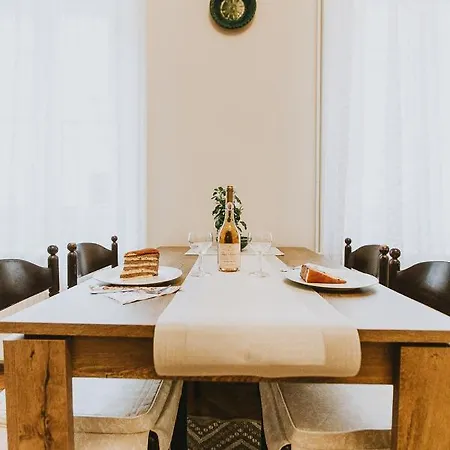 Folk 60sm Spacious And Bright Appartamento