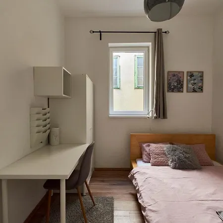 Dembi At The Great Park Appartement *