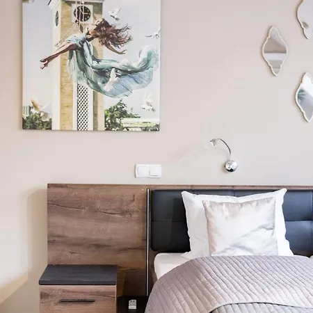 Apartament Sunny And Penthouse With Private Garage Budapesta