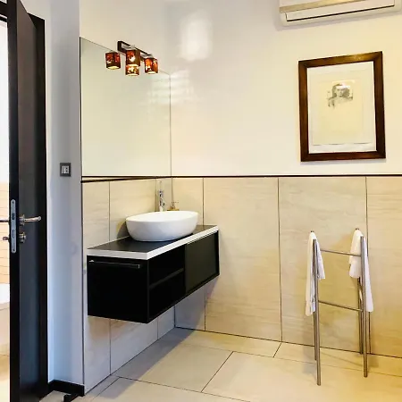 Parliament Penthouse Apartment *