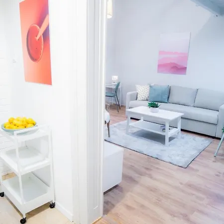 Apartment In Super Location M9