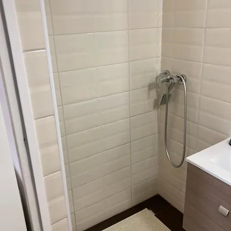 Roland Downtown - Keleti Apartment *