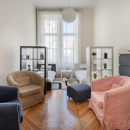Apartment Lonyay Grand