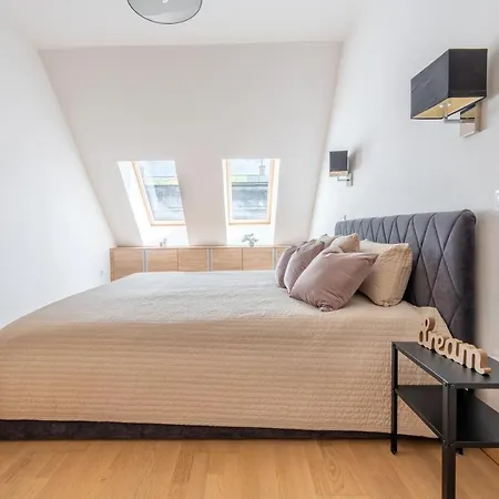 Rose Lux Apartament *