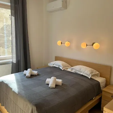 Exclusive Homes * Budapest