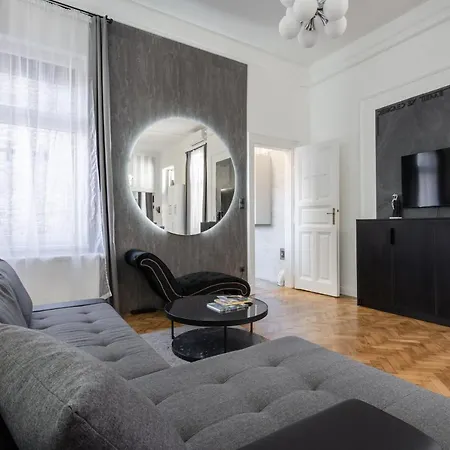 Galaxy Cube * Budapest