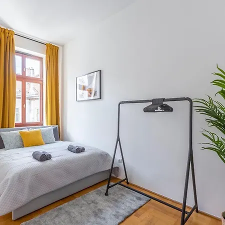 Downtown Cozy In The Gozsdu Garden Apartment *