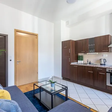 Apartment Downtown Cozy In The Gozsdu Garden *