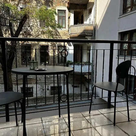Exclusive Homes * Budapest
