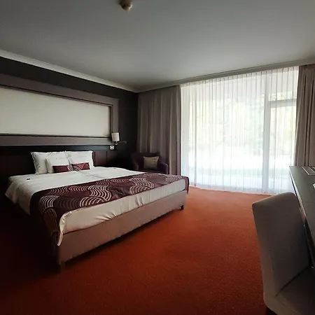 Aquaworld Resort 4*