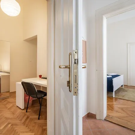 Apartment Lonyay Grand Budapest