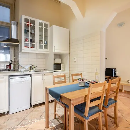 Apartment Lonyay Grand