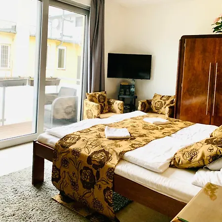 Апартаменты Parliament Penthouse