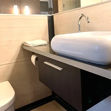 Parliament Penthouse Apartment Budapest