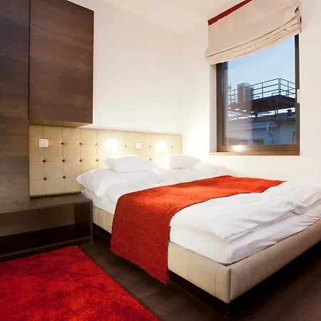 Parliament Penthouse Апартаменты *