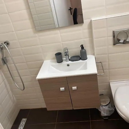 Roland Downtown - Keleti Apartment Budapest