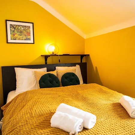 Dob Duplex * Budapest