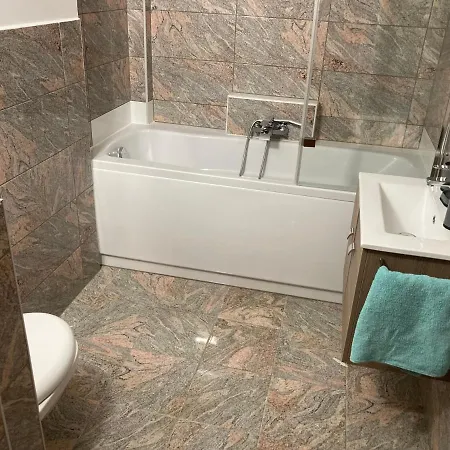 Roland Downtown - Keleti Apartment Budapest