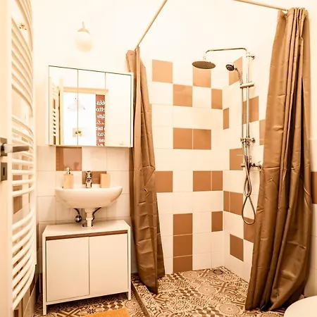 Apartman Colors