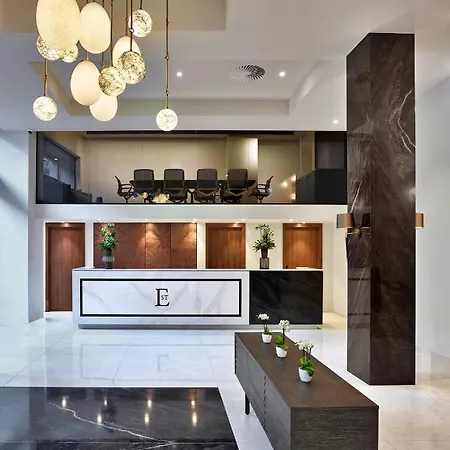 Est Grand Savoy Hotel Budapešť