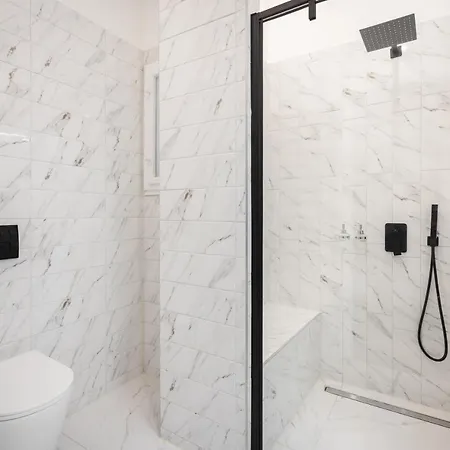 Hotel Astoria Boutique Suites- Location By Bqa Budapest
