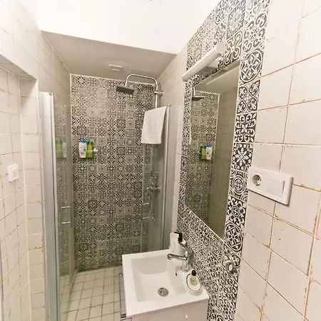 Dob Duplex * Budapest