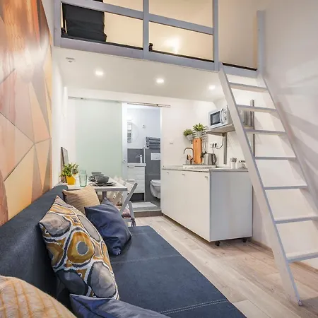 Διαμέρισμα D'crown Residences *