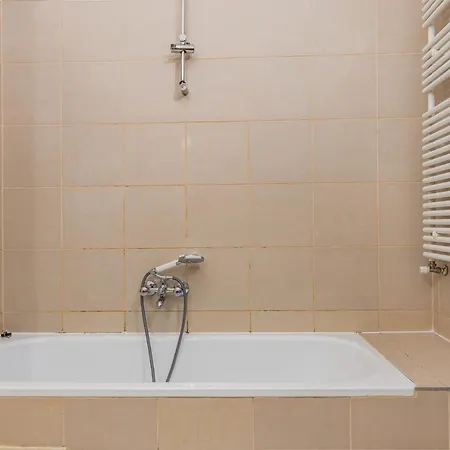 Cosy 1 Bedroom In Gozsdu Court