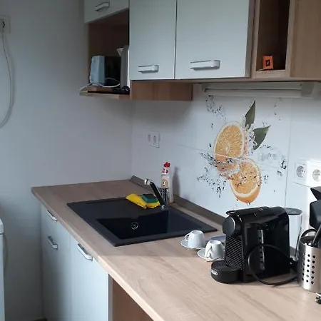 Vilagos, Kellemes Lakas, Jo Koezlekedessel * Budapest
