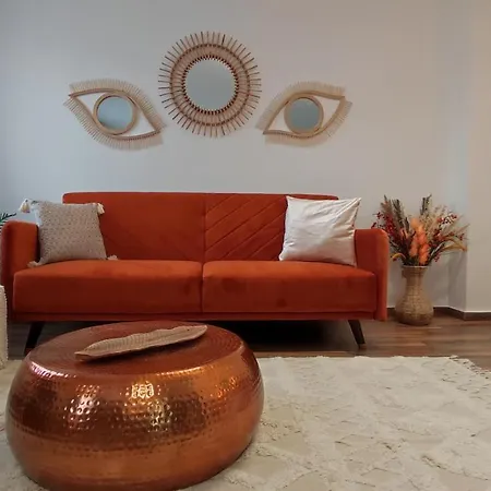 Warm Family Snug Apartment *