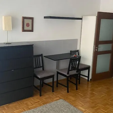 Flat Rent Apartment *