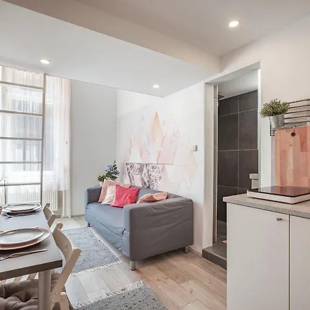Διαμέρισμα D'crown Residences *