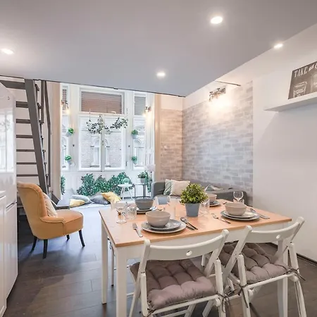 D'crown Residences Διαμέρισμα *