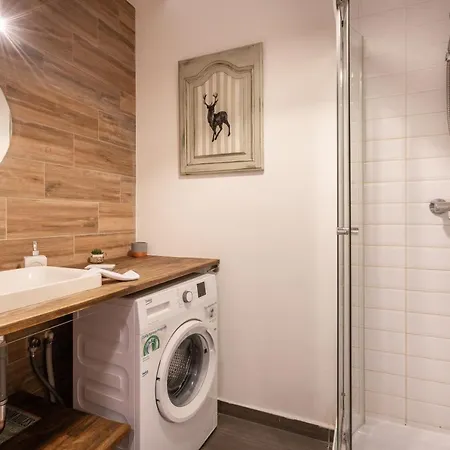 Apartment King Care With A/c Budapest