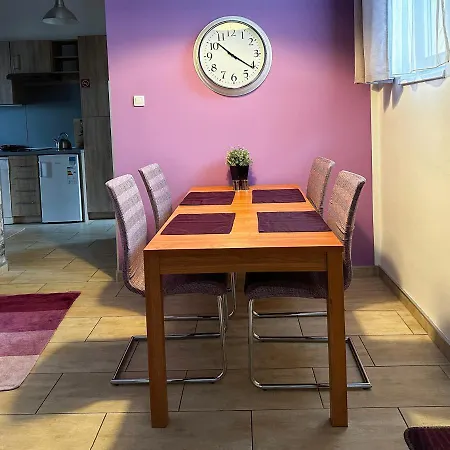 Apartmán Abt Karoly *