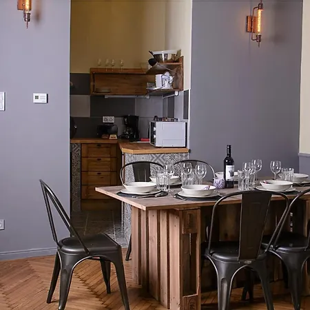 Walnuttree Loft Style Prestige Budapest