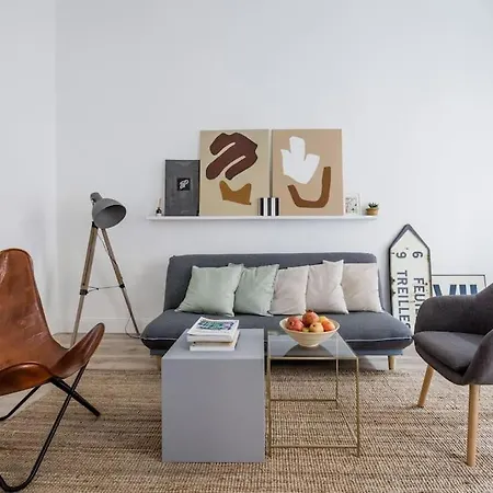 Atelier Apartment
