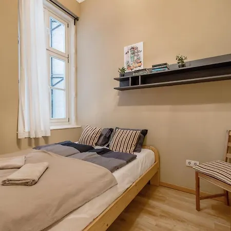Andrassy 53 2bedroom Center *