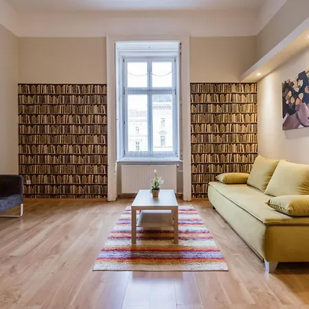 Andrassy 53 2bedroom Center Διαμέρισμα *