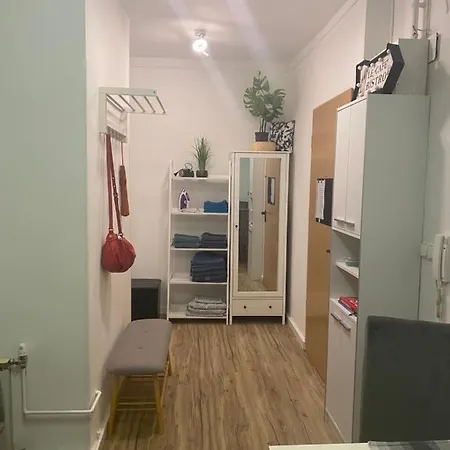 Apartment Tatra By The Danube Fully Accessible Budapest