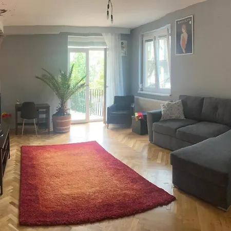 Designer Feszek * Budapest
